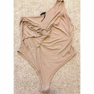 PLUS SIZE PrettyLittleThing Ribbed Beige Bodysuit Size 20